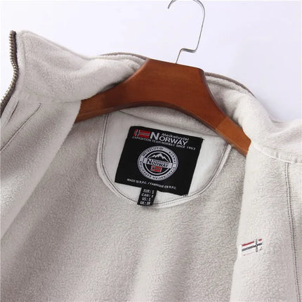 New Winter Thicken Men Polar Fleece Jacket Stand Collar Plus Size Outdoor Overcoat Warm Norway Jacket Classic Outwear
